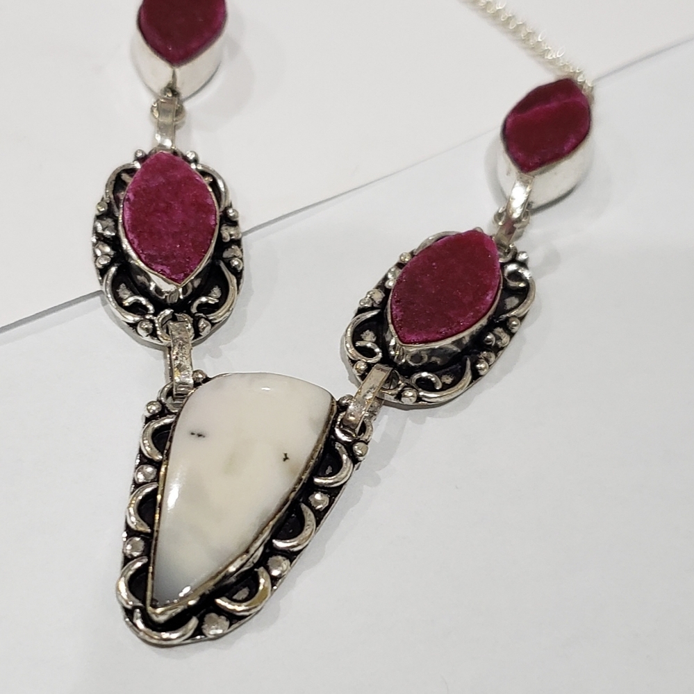 Handmade Mother Of Pearl Druzy Gemstone 925 Necklace - Picture 11 of 11